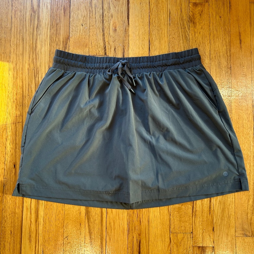 Athletic “skort” with pockets!